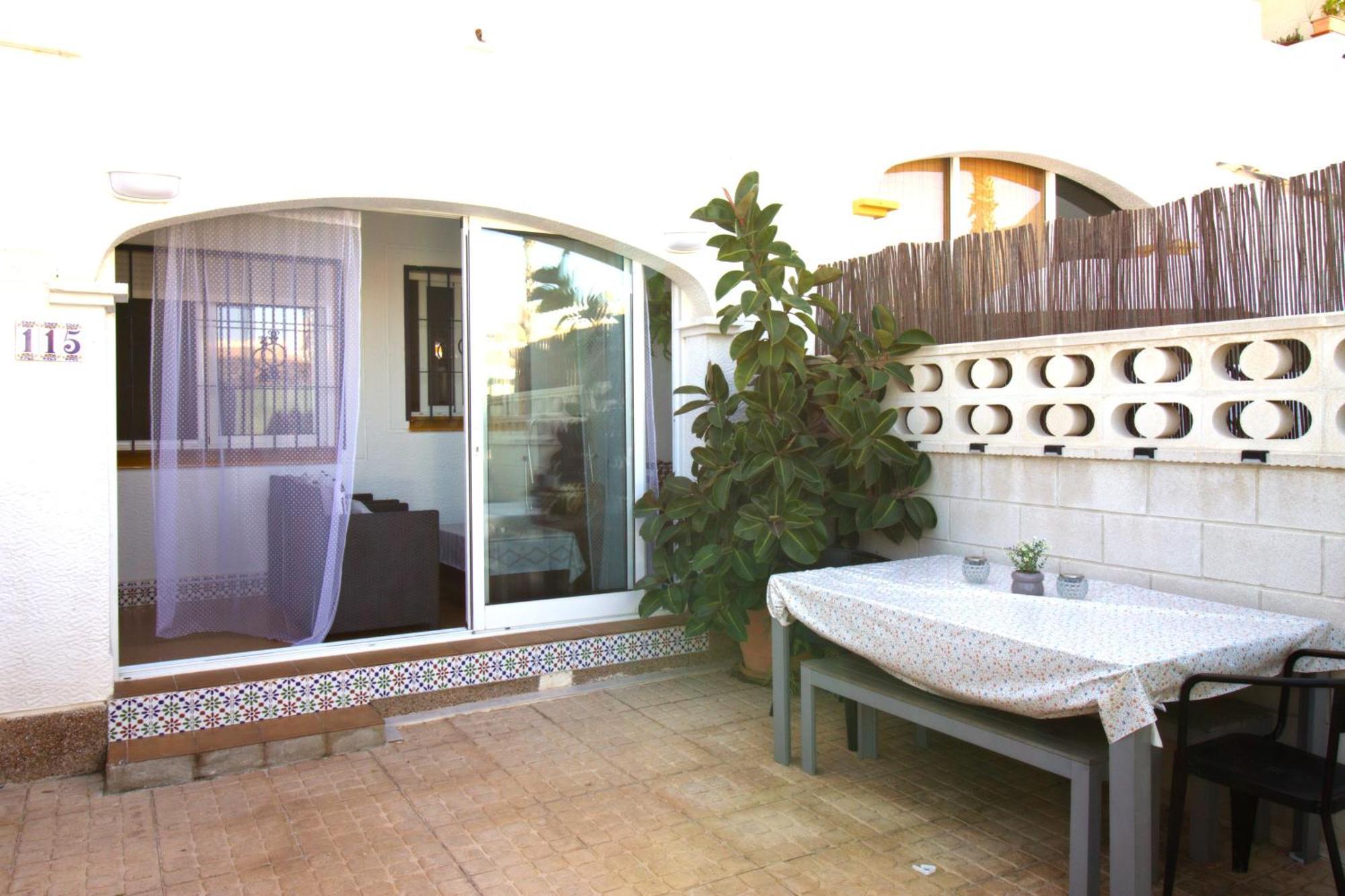 Bungalow En Gran Alacant Apartment Екстериор снимка